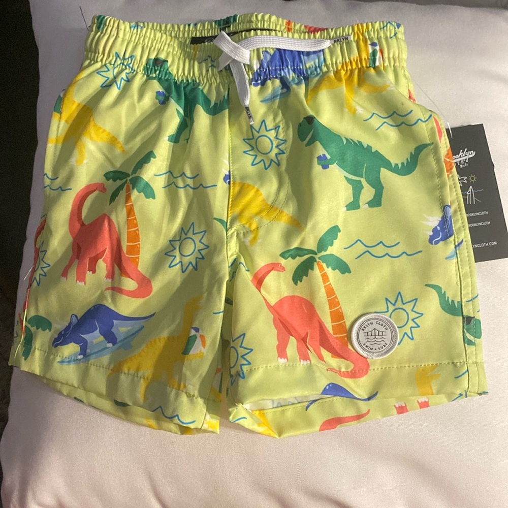 Brooklyn Cloth Surf Ave Boys Swim Trunks Sz 5 MOISTURE WICKING, UV RESISTANT NWT